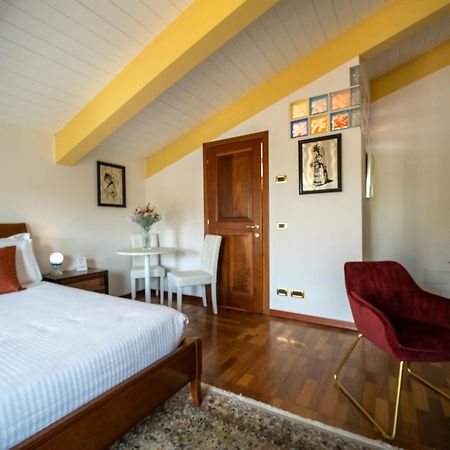 Ego' Residence Ferrara Bagian luar foto