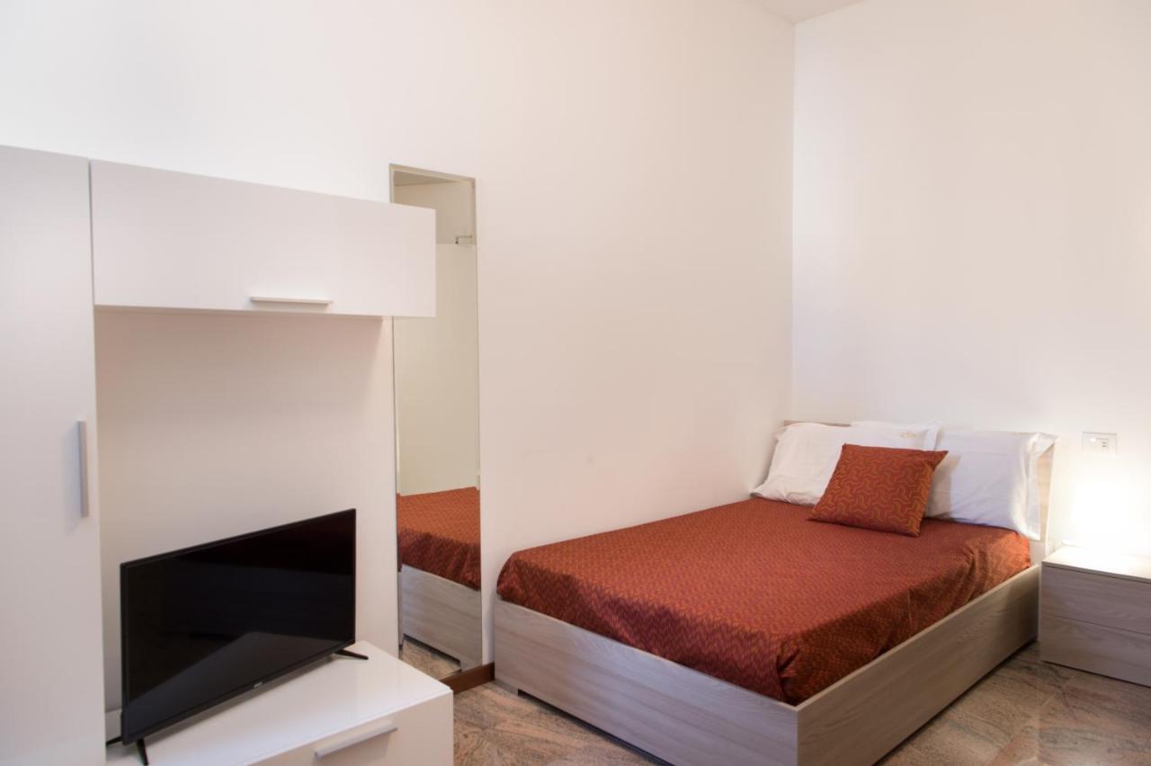 Ego' Residence Ferrara Bagian luar foto