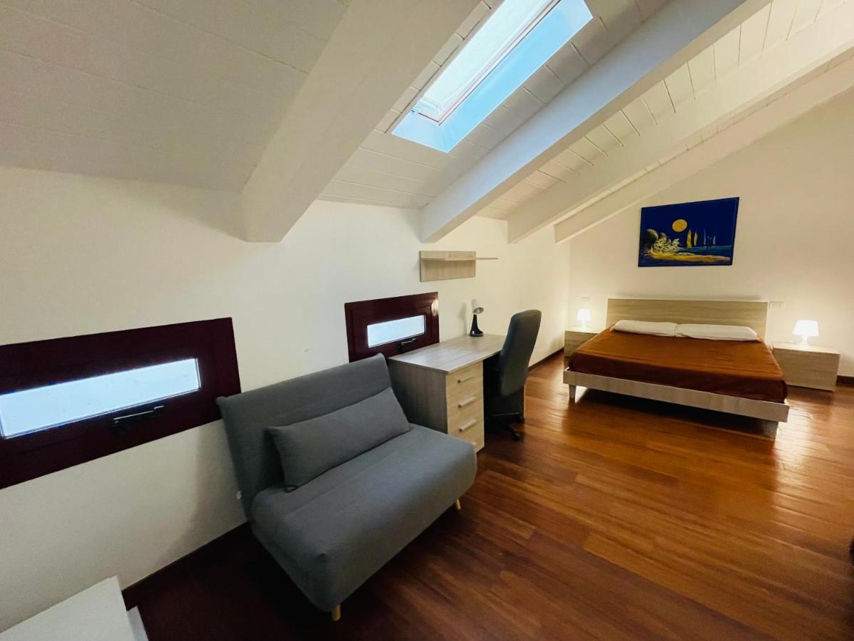 Ego' Residence Ferrara Bagian luar foto