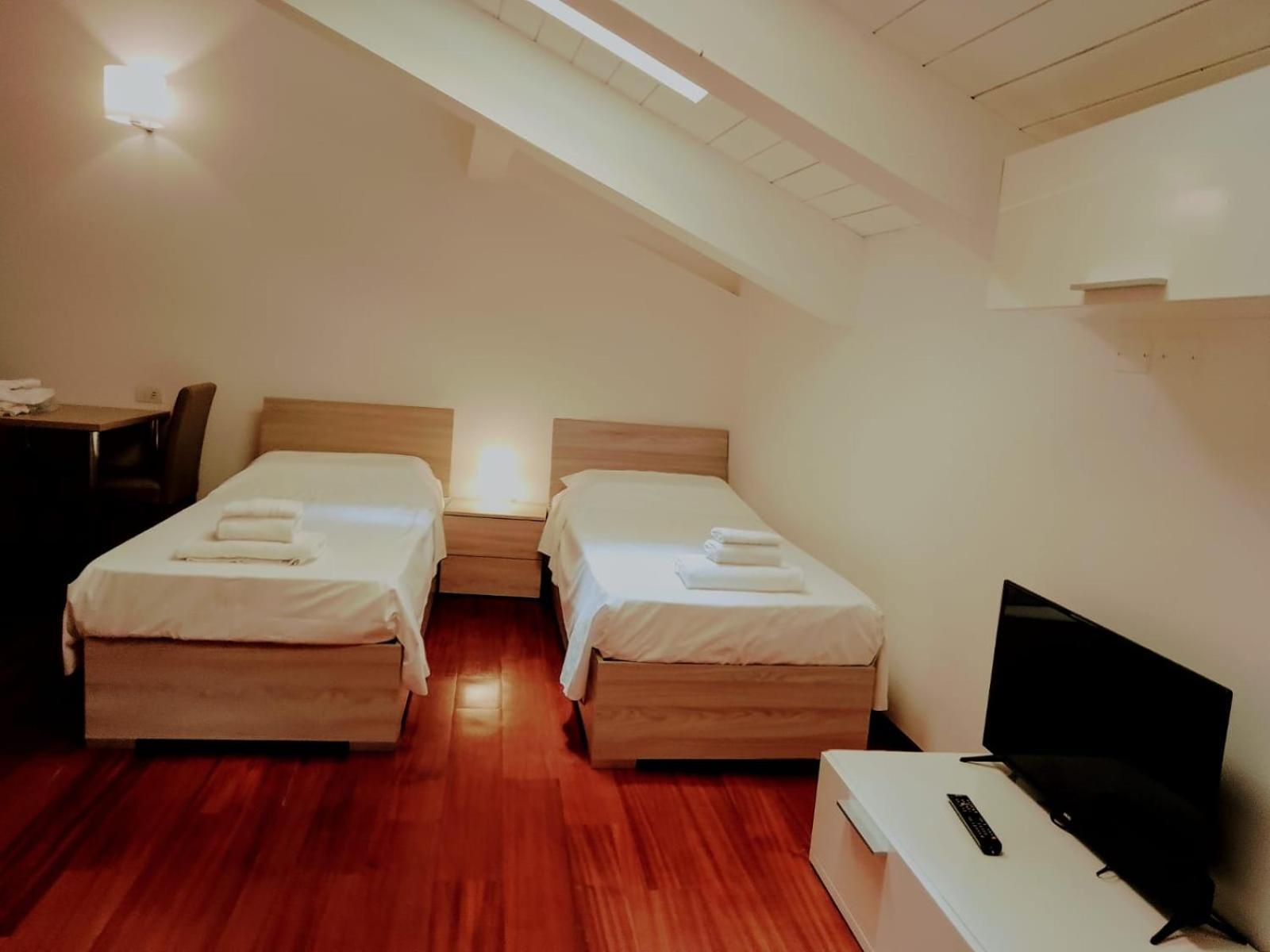 Ego' Residence Ferrara Bagian luar foto